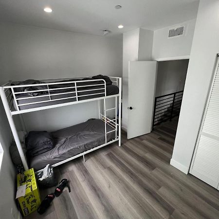 Budget Rumi Los Angeles Exterior photo